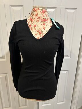 Classic Black V-Neck Sweater - Women's Lightweight Knit